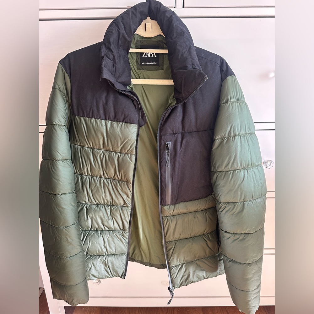 Zara Puffer Jacket with Optional Hood